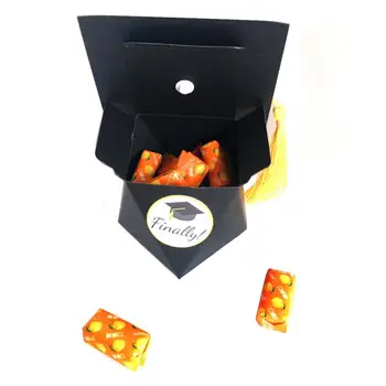 12 шт./компл. Красивая коробка конфет в форме выпускного колпачка Хорошей формы Праздничный бумажный футляр для конфет для дома 2