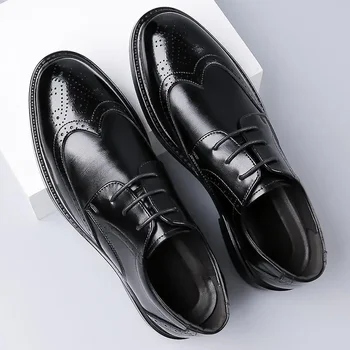 Кожаная обувь Мужская Осенняя деловая официальная одежда в британском стиле, повседневная маленькая кожаная обувь в стиле ретро, мужская рабочая модная обувь для мальчиков 2