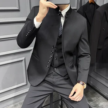 Новый китайский костюм-тройка с воротником-стойкой для мужчин (костюм + жилет + брюки) advanced sense slim, украшенный пуговицами, M-4XL